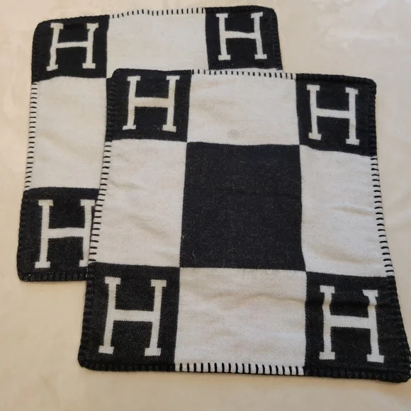 H-ermes Inspired Pillow Case Wool Blend - Picture 1 of 8